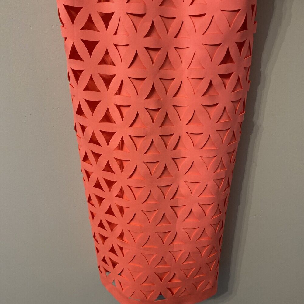 Lilly Pulitzer Dress Pink Sun Ray Daisy Laser Cut Scuba Neoprene Shift Dress XS - Picture 3 of 8